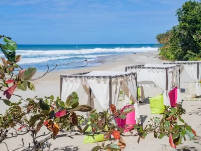 beach_domaine_dambohimanitra.jpg