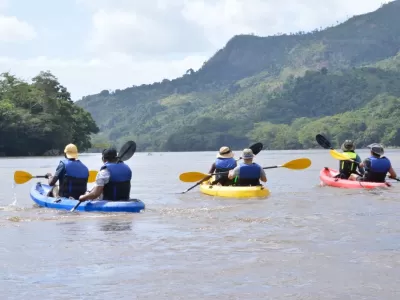canoe_bemarivo.jpg
