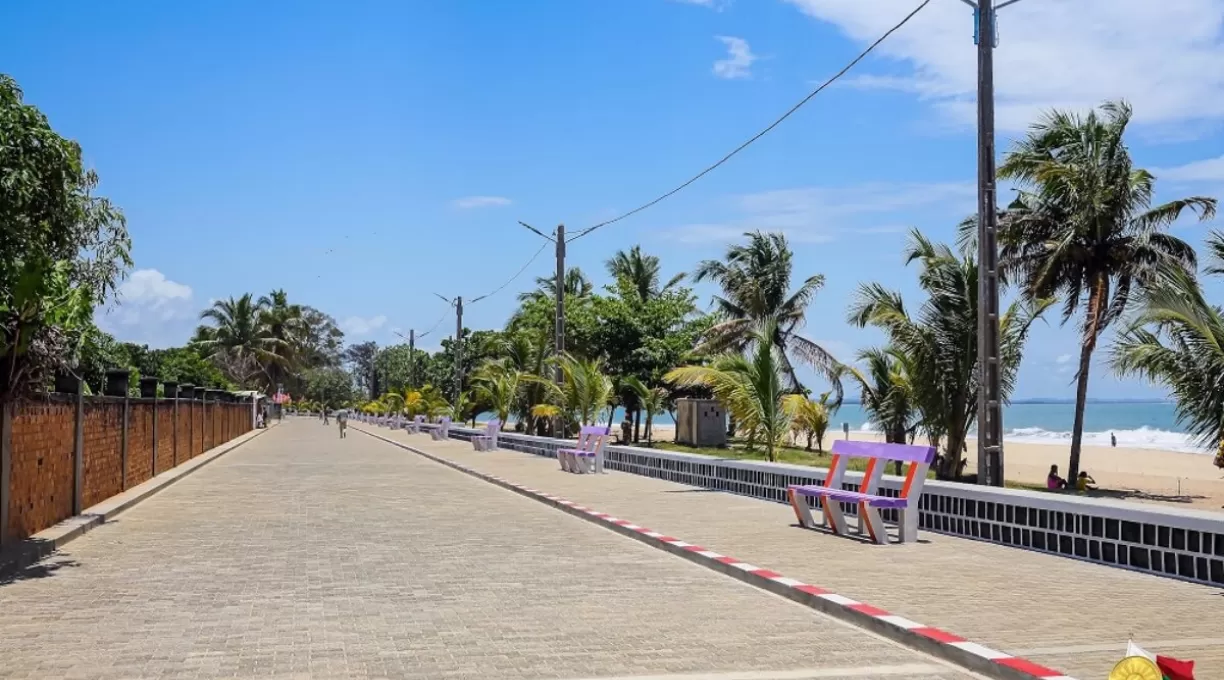 avenue_sambava.jpg