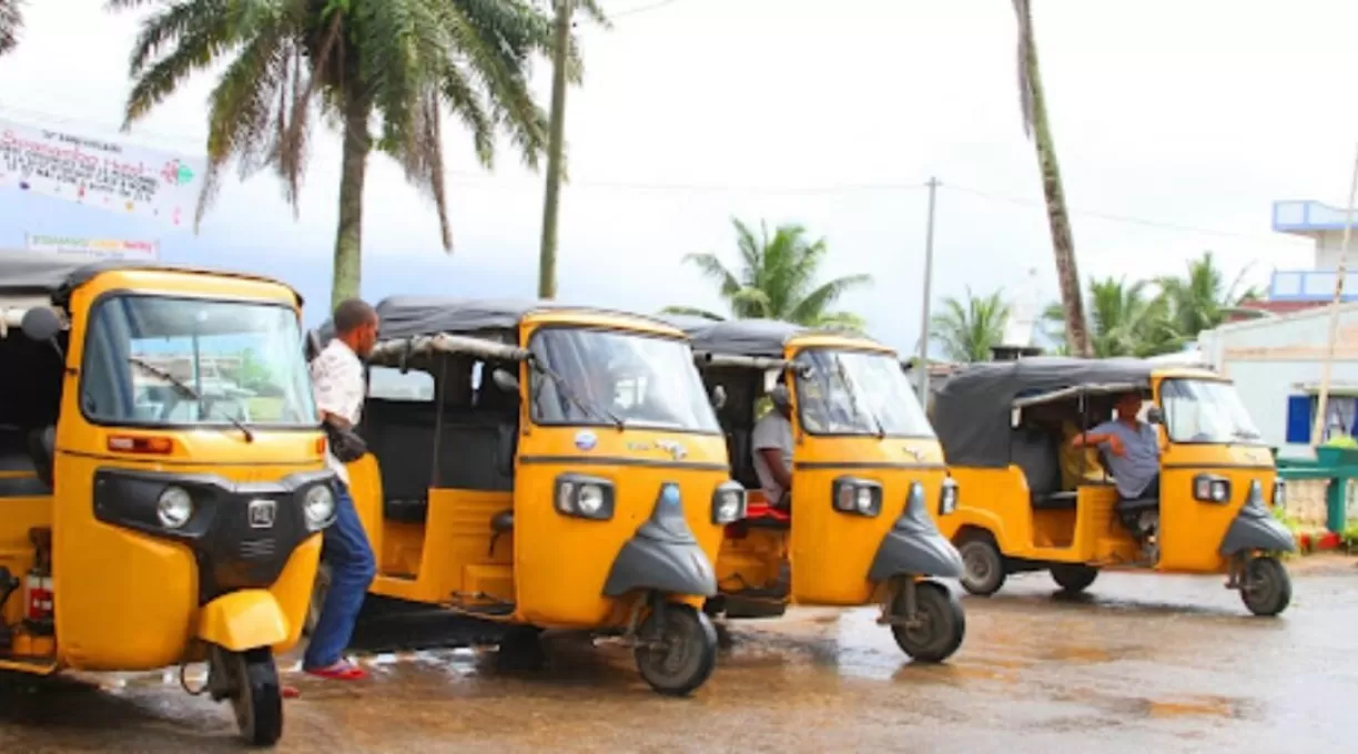 tuc_tuc_sambava.jpg